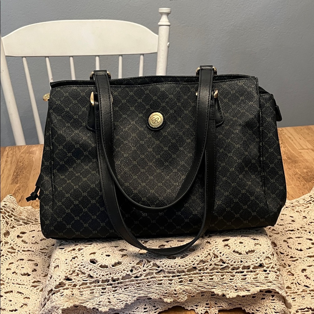 Rioni Black and Gold Patterned Shoulder Bag